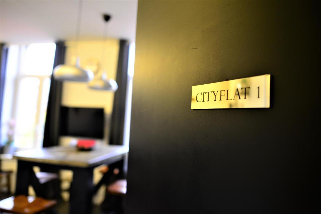 Sleep Inn - Industrial Flat Citycenter Антверпен Экстерьер фото